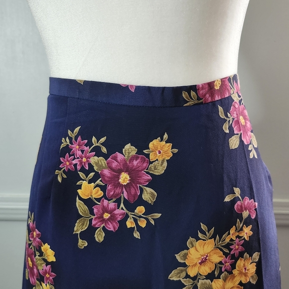 Vintage Floral Maxi High Waist Skirt - Picture 3 of 5